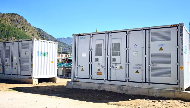 AC-Coupled vs DC-Coupled BESS for Solar + Storage